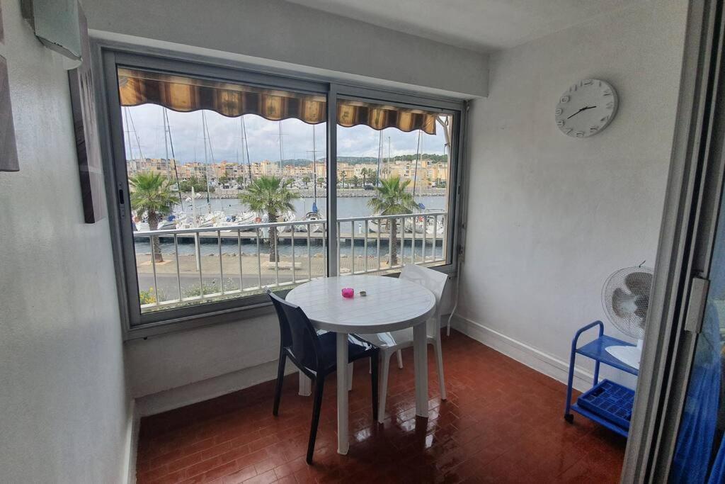 Appart. Calme 5 Pers Vue Sur Le Port De Gruissan Bagian luar foto